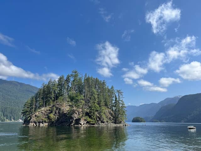 Jug Island Beach - Image 1