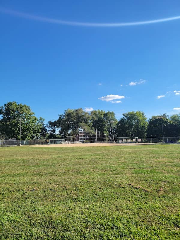 Bushnell VFW Park Ball Diamond - Image 1