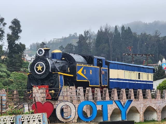 Ooty Toy Train Tourist Park - Image 2