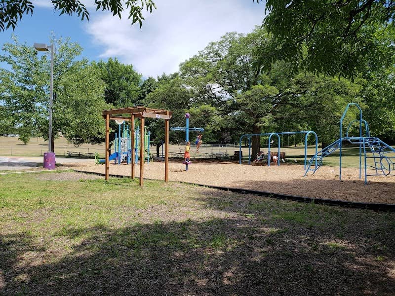 Aberdeen Park - Image 1