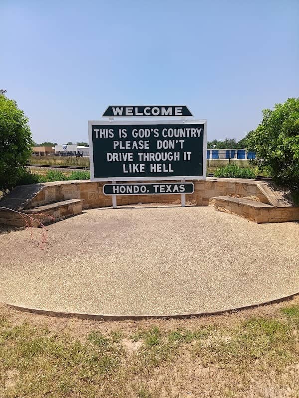 Hondo Famous Welcome Sign - Image 2