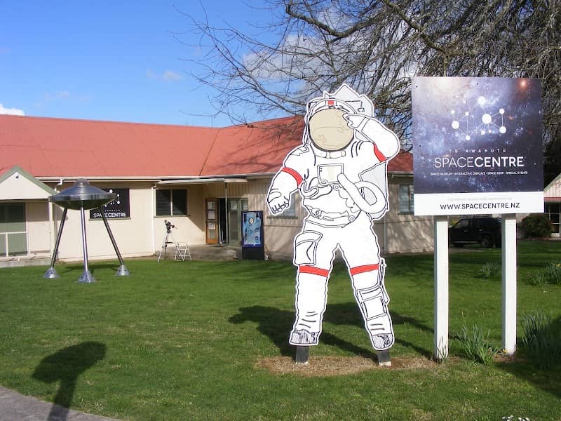 Te Awamutu Space Centre - Image 1