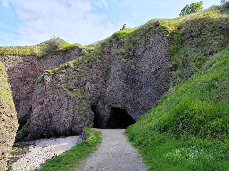 Cushendun Caves - Image 2