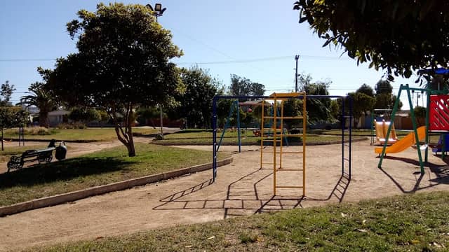 Plaza Tejas verdes - Image 1