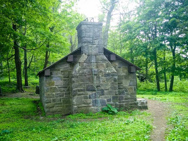 Byrd's Nest Shelter #3 - Image 1