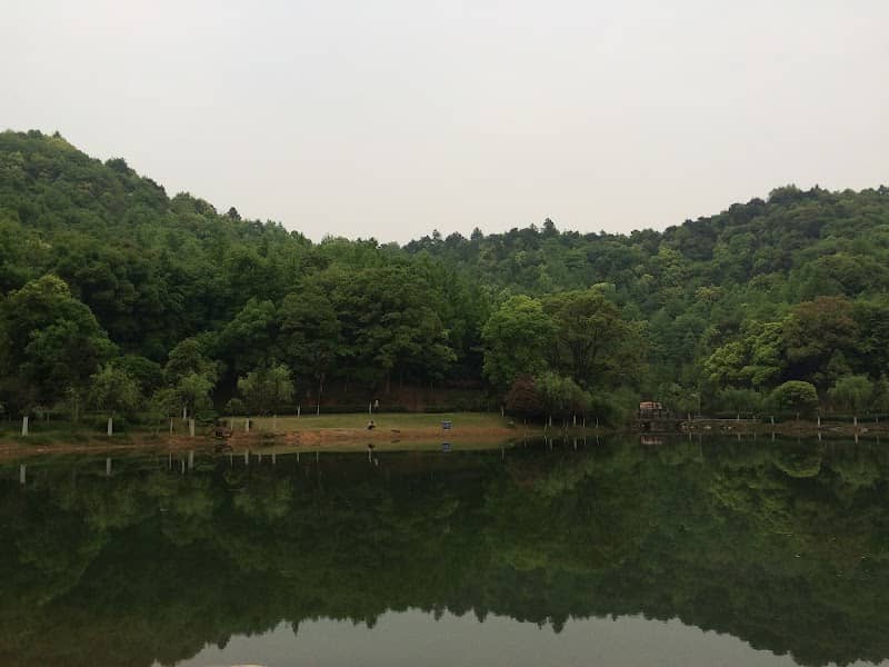 Xiufengshan Park - Image 1
