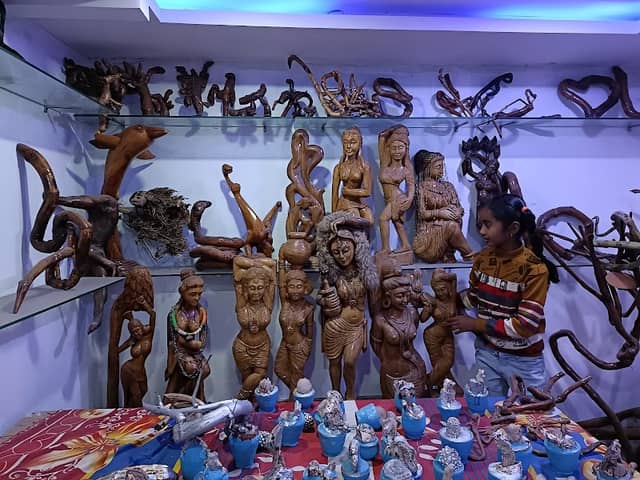 Hidden Art Gallery of Ibrahim Khan - Image 1