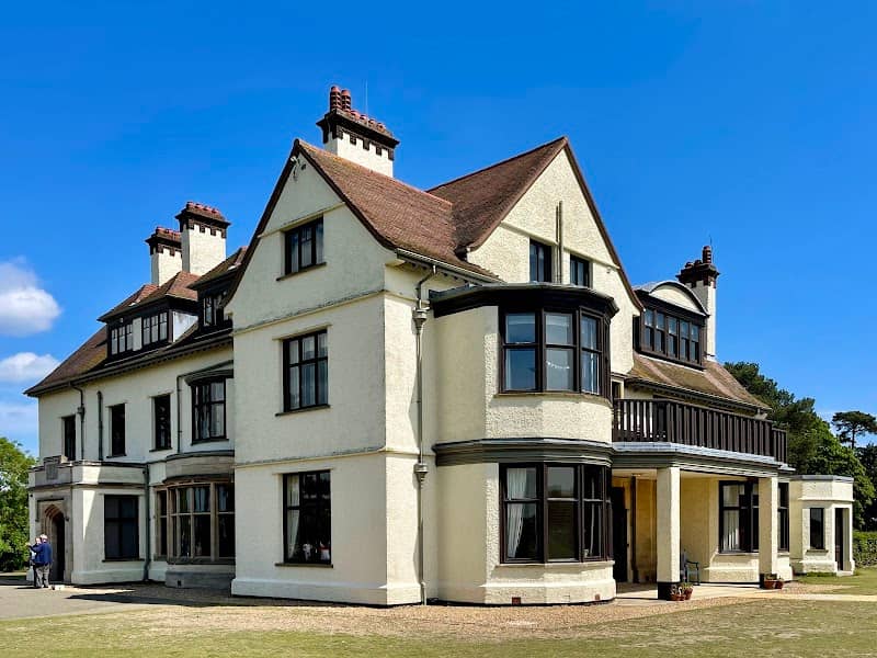 14 Tranmer House - Image 2
