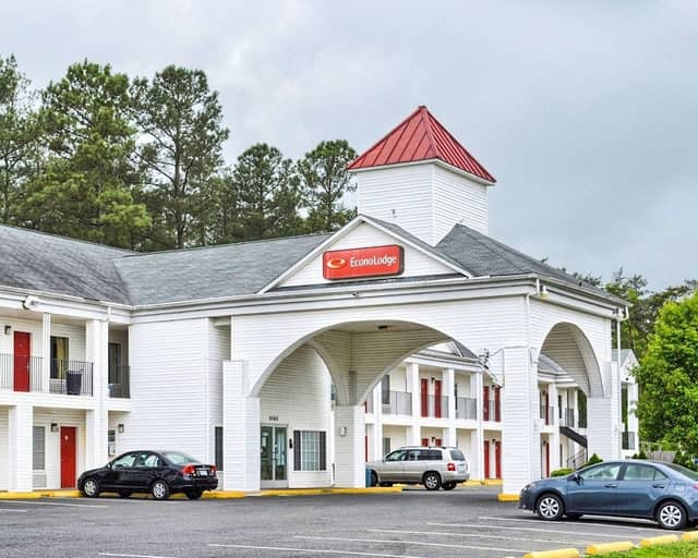 Econo Lodge Ruther Glen - Image 1