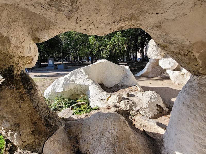 Gruta del Bosque - Image 1