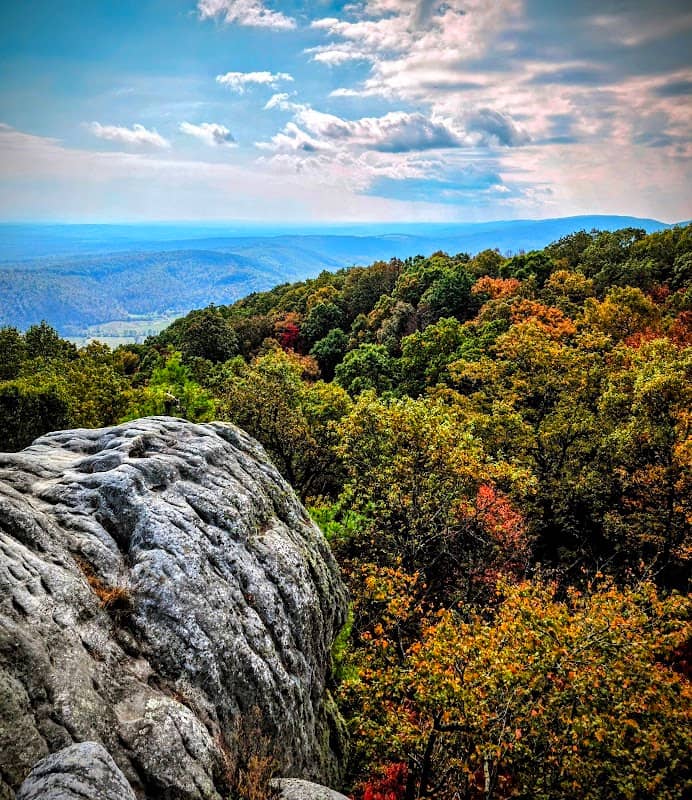 Black Mountain Crest Trailhead of the Cumberland Trail - Image 1