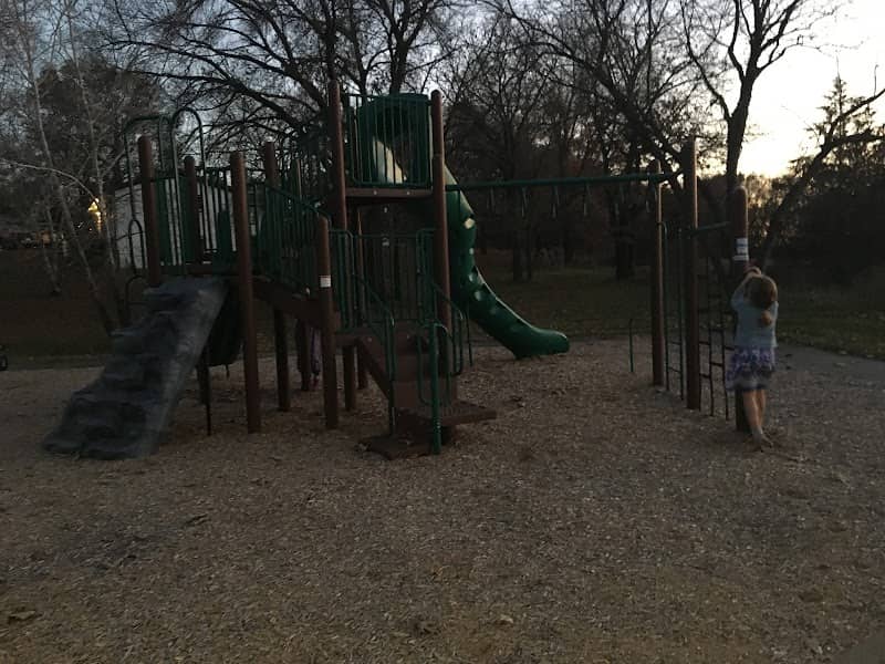 Shady Knoll Park - Image 2