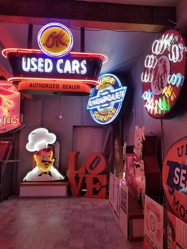 National Neon Sign Museum - Image 2