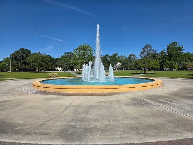 Senior Citizen's Park - Image 1