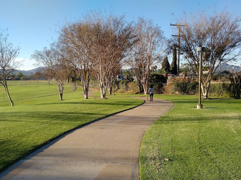 Albert Van Zanten Park - Image 2