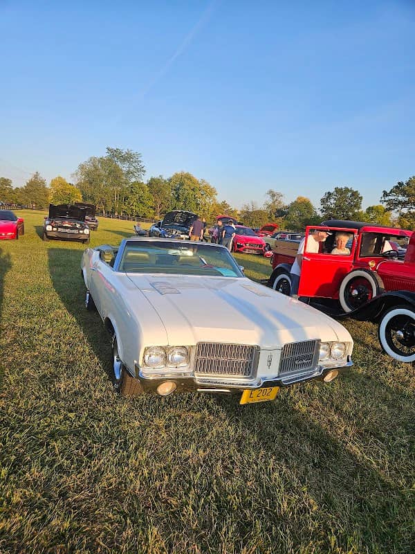 Der Dutchman Cruise-In - Image 1