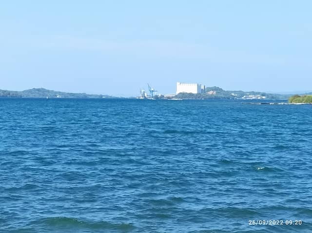 Trinco old jetty beach - Image 3