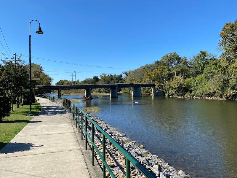 Newport River Walk - Image 1