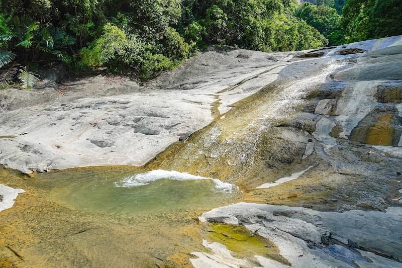 Qiancengyan Falls - Image 2