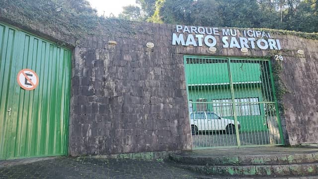Mato Sartori Municipal Park - Image 1