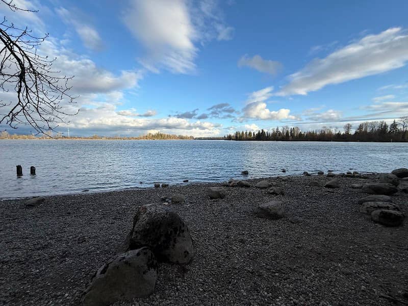 Lookout Beach - Image 1