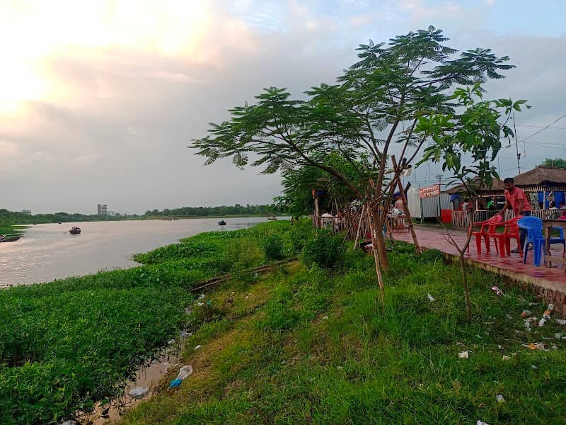 Paris Lake - Image 1