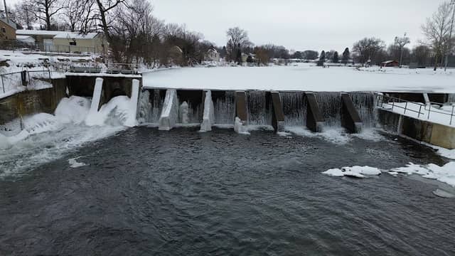 Belleville Dam - Image 2
