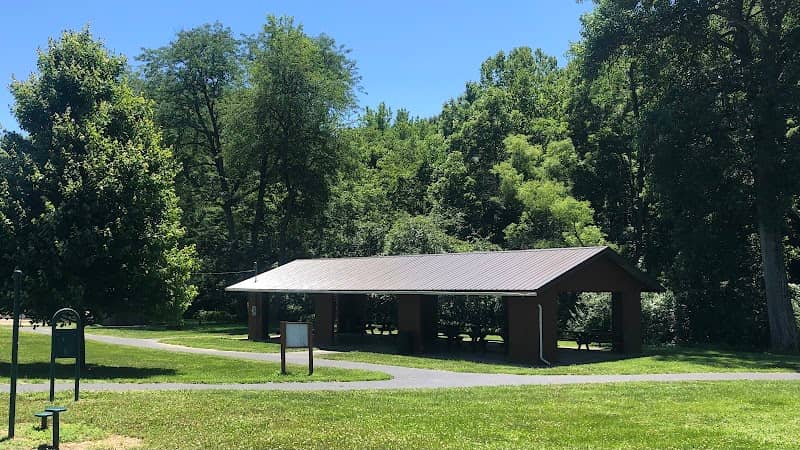 Ratcliff Park - Image 1