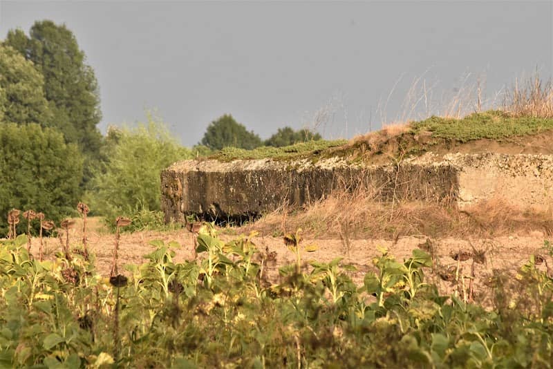 Bunker - Image 1