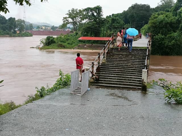 Footover bridge view point Shankhini Dankini Rivers Meeting Point - Image 1