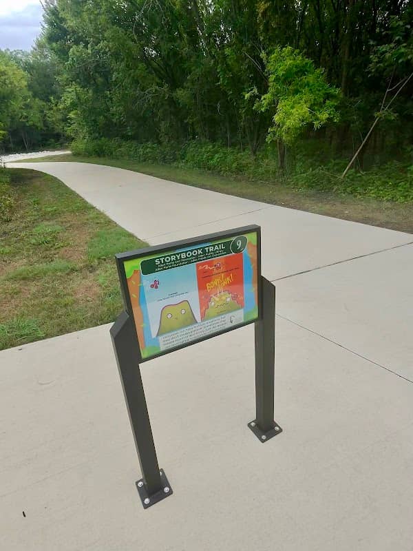 Storybook trail - Image 1