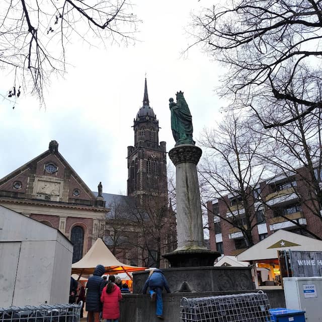 Marienstatue "Friedenskönigin" - Image 1