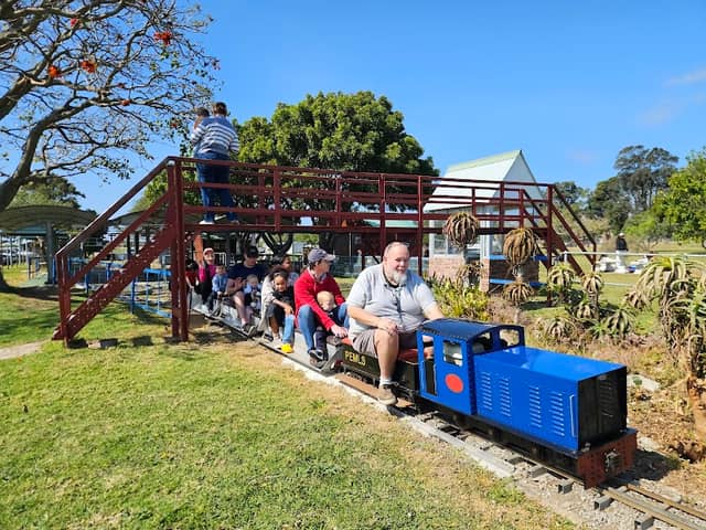 LONDT PARK MINI TRAIN - Image 1