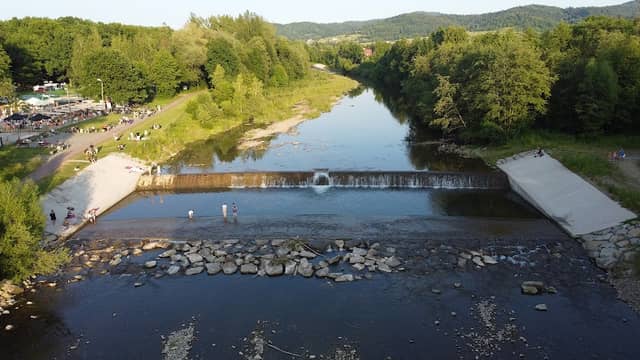 Tama Dębina strona Isep - Image 1