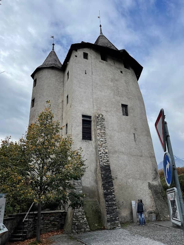 Tour des Sorciers - Image 1