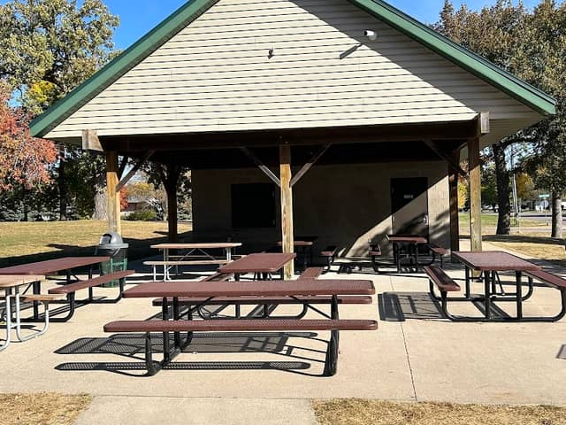 Pioneer Park - Image 2