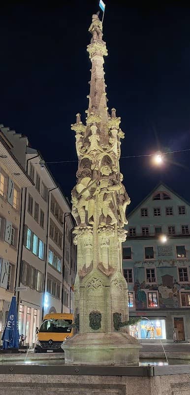 Weinmarkt-Brunnen, - Image 1