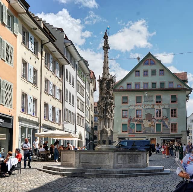 Weinmarkt-Brunnen, - Image 3