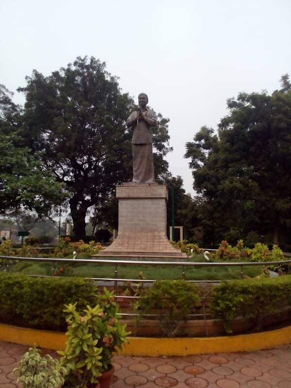 Dr. Rajkumar Park || Ballari - Image 1