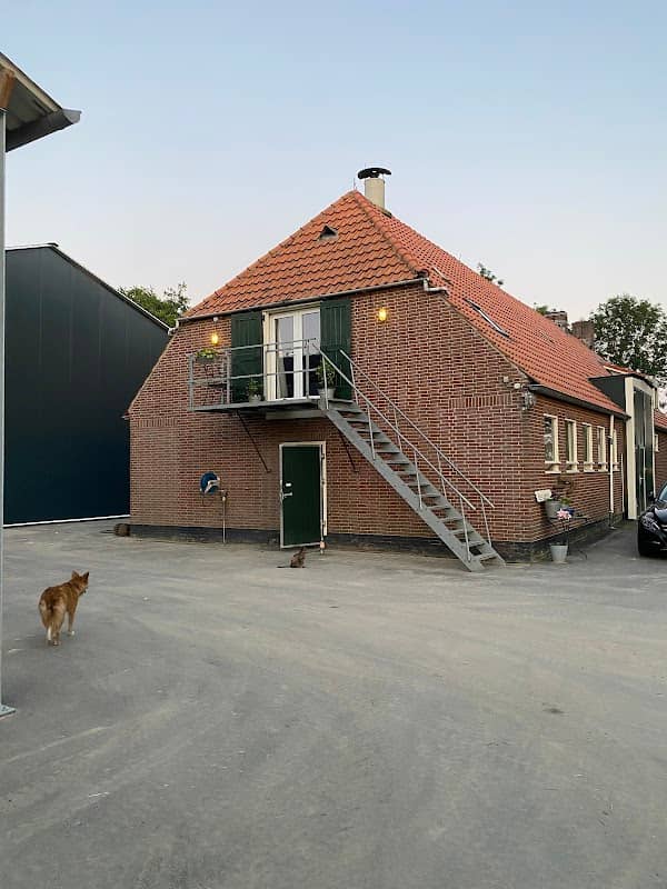 Pilotenhof - Image 1