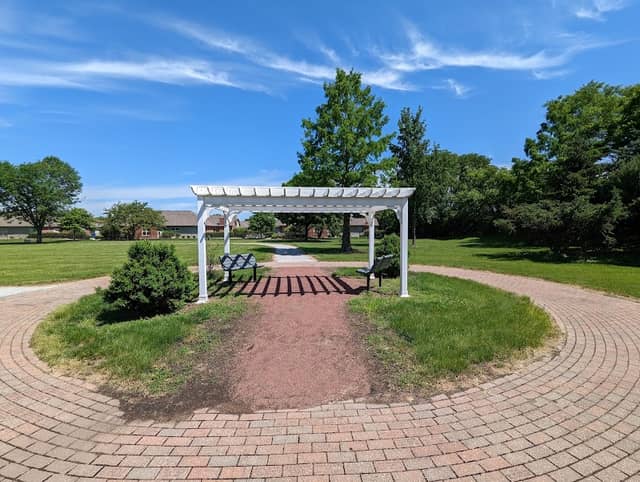 Hollandale Park - Image 2