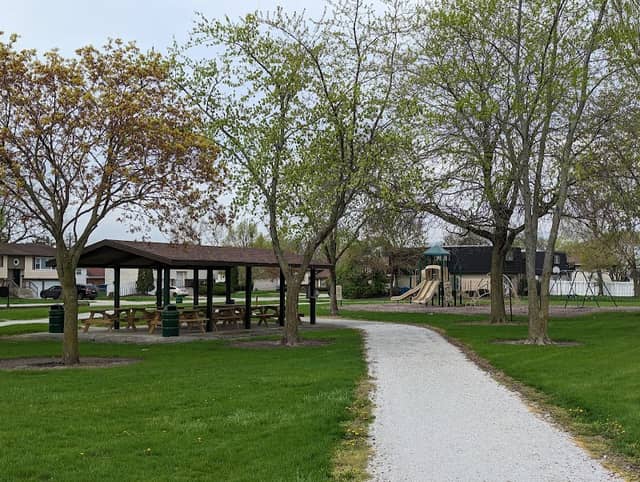 Hollandale Park - Image 1