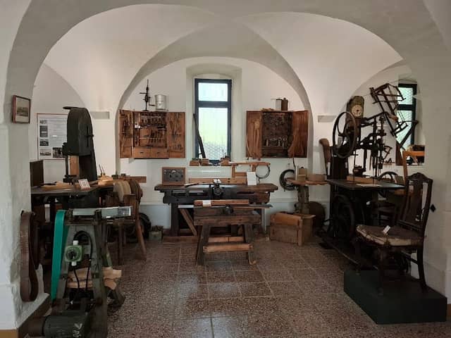 Deutsches Stuhlbaumuseum Rabenau - Image 2