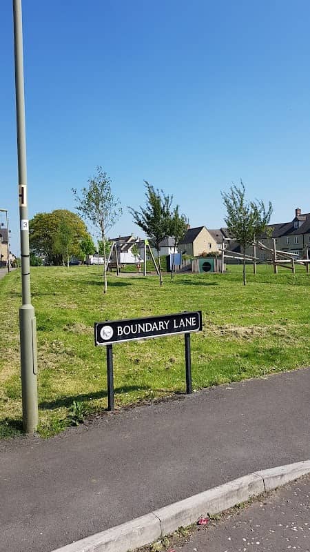 Boundary Lane Green - Image 1