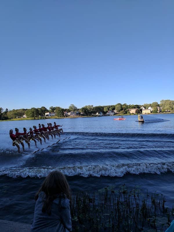 Maine Attraction Water Ski Show Team - Image 1
