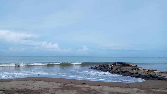 Pantai Gajah Padang - Image 1