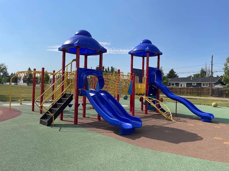 Lion's Park - Image 1
