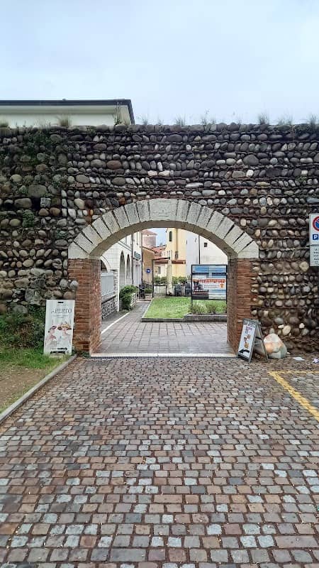 Mura Viscontee - Image 1
