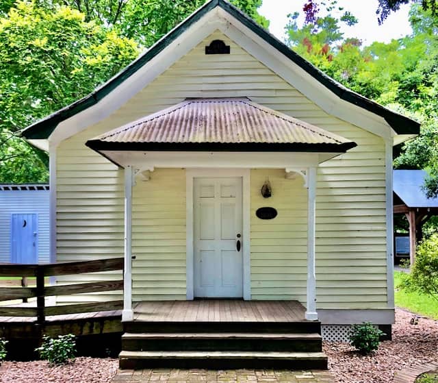 West Bay Common School Museum / League City Historical Society - Image 1