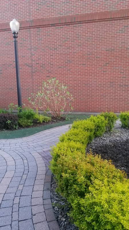 Victorian pocket park - Image 1